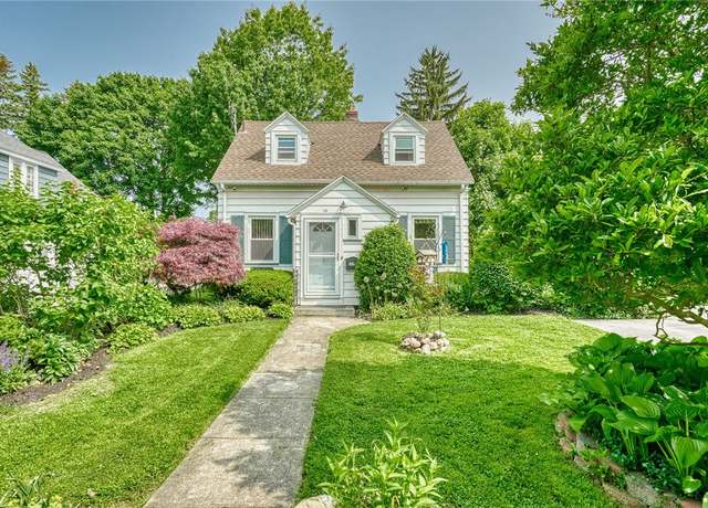 Property at 350 Colebourne Rd, Rochester, NY 14609, 2 beds, 1 bath