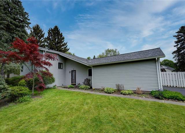 Property at 6 Sanders Farm Dr, Penfield, NY 14526, 4 beds, 1.5 baths