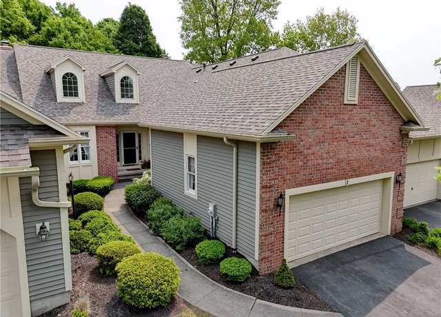 Property at 7 Hampshire Ln, Mendon, NY 14506, 3 beds, 2.5 baths