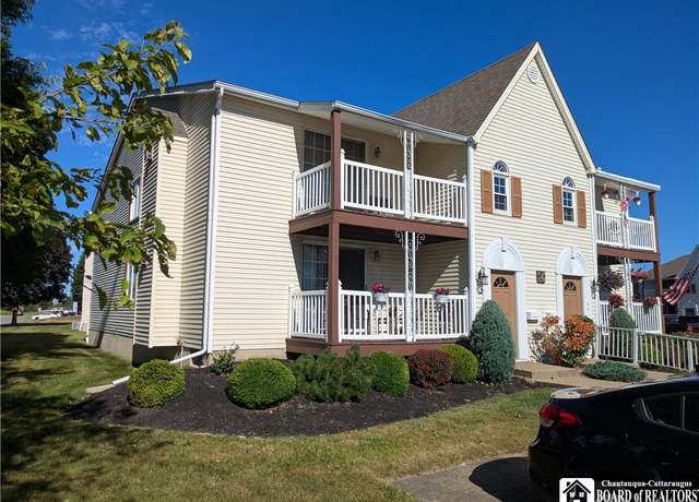 Property at 400 West Ave Unit J1, West Seneca, NY 14224, 2 beds, 2 baths