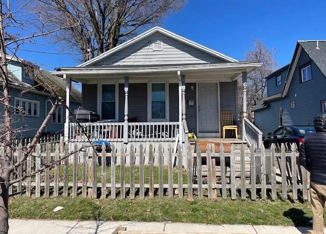 Property at 28 Helena St, Rochester, NY 14605, 3 beds, 1 bath