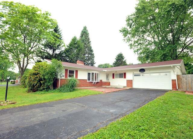 Property at 15 Greenvalley Dr, Big Flats, NY 14814, 4 beds, 2 baths
