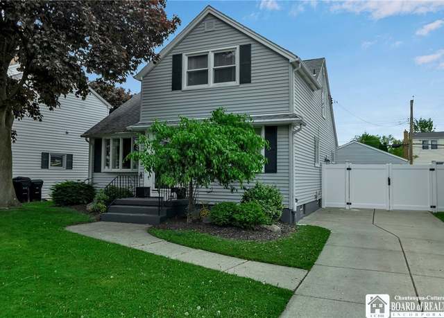 Property at 62 Thistle Ave, Tonawanda, NY 14150, 4 beds, 1.5 baths