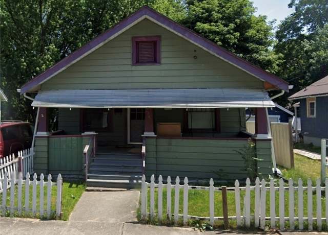 Property at 234 Newhall St, Elmira-city, NY 14904, 3 beds, 1.5 baths