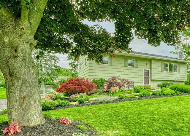 Property at 78 Stoddard Dr, Henrietta, NY 14467, 4 beds, 1.5 baths