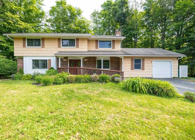 Property at 288 Brooksboro Dr Dr, Webster, NY 14580, 5 beds, 3.5 baths