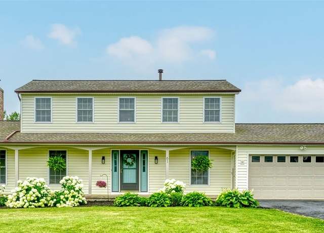 Property at 61 Sunapee Run, Greece, NY 14468, 4 beds, 3.5 baths