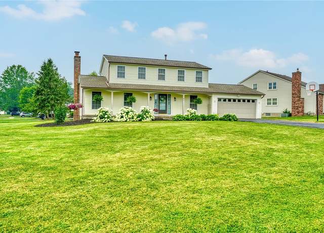 Property at 61 Sunapee Run, Greece, NY 14468, 4 beds, 3.5 baths