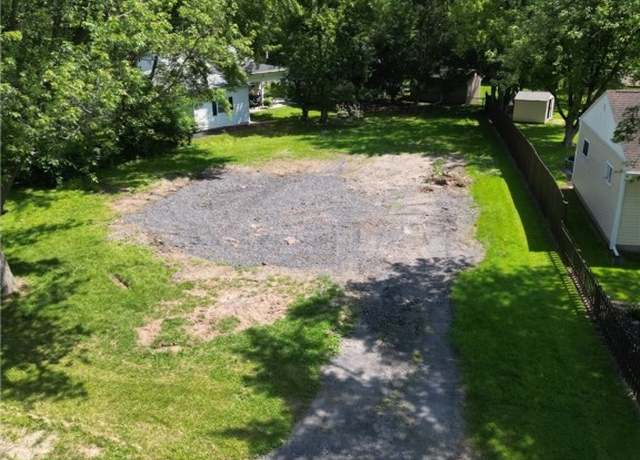 Property at 56 Seneca Rd, Seneca Falls, NY 13148, 2 beds, 1 bath
