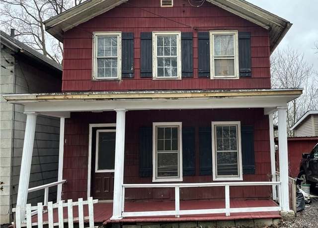 Property at 113 Water St, Lyons, NY 14489, 4 beds, 2 baths