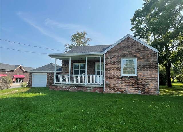 Property at 2125 Transit Rd, Elma, NY 14059, 3 beds, 1 bath