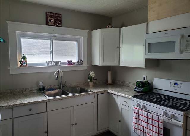 Property at 575 Lyon St, Elmira-city, NY 14904, 2 beds, 1 bath