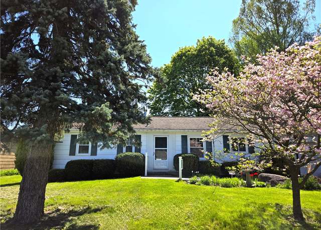 Property at 55 Yosemite Cir, Henrietta, NY 14586, 3 beds, 1 bath