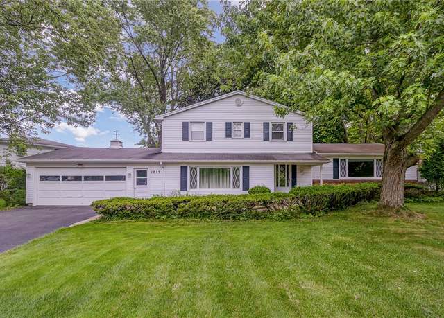 Property at 1015 High Vis W, Webster, NY 14580, 4 beds, 2.5 baths