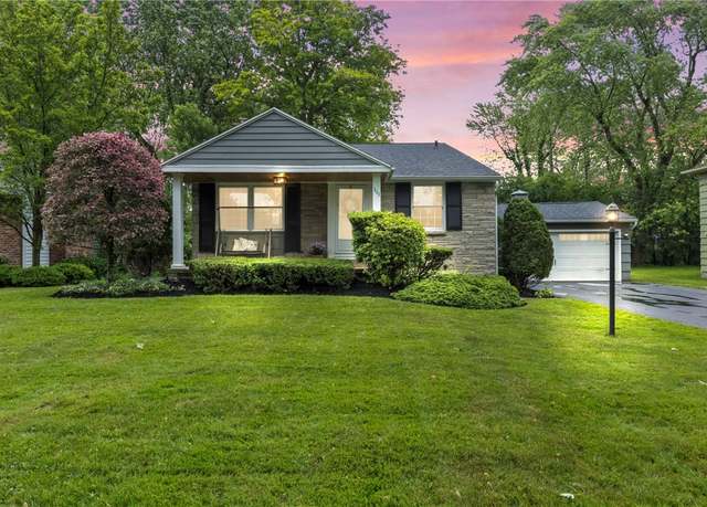 Property at 111 Parkledge Dr, Amherst, NY 14226, 4 beds, 2 baths