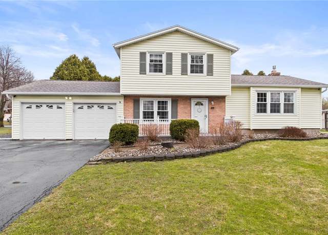 Property at 20 Burning Tree Dr, Parma, NY 14468, 3 beds, 1.5 baths