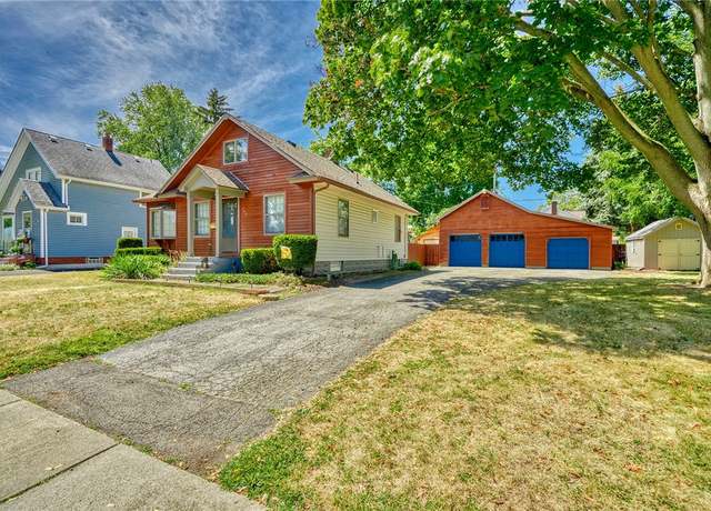 Property at 264 Tait Ave, Greece, NY 14616, 3 beds, 2 baths