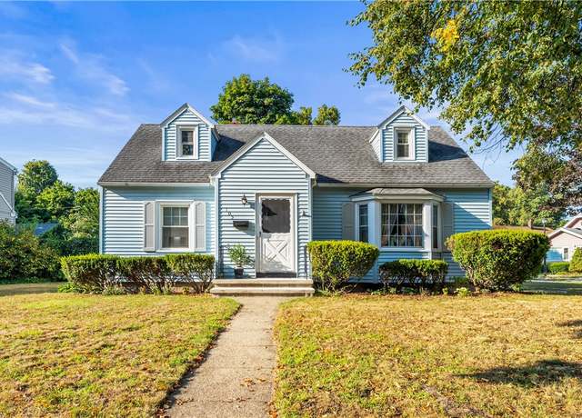 Property at 105 Kingsley Rd, Rochester, NY 14612, 4 beds, 1 bath