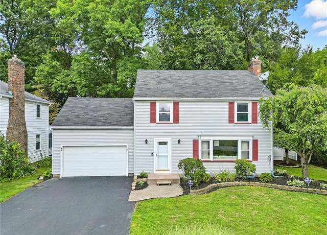 Property at 85 Druid Hill Park, Irondequoit, NY 14609, 3 beds, 1.5 baths