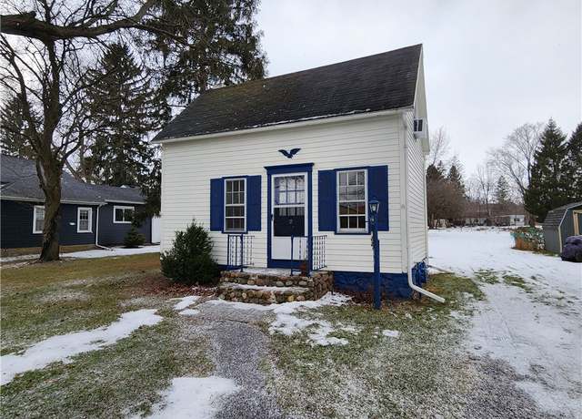 Property at 12 Market St, Leicester, NY 14481, 1 bed, 1 bath