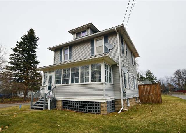 Property at 462 Bonesteel St, Greece, NY 14616, 3 beds, 1.5 baths