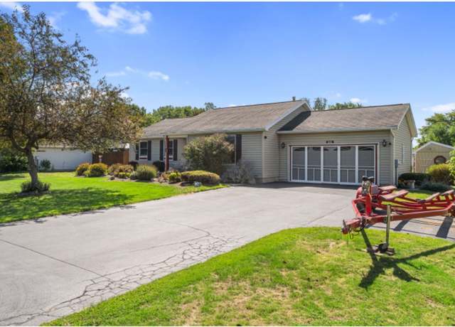 Property at 25 Kuhn Rd, Greece, NY 14612, 3 beds, 1.5 baths