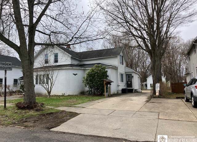 Property at 53 Burgess St, Hanover, NY 14136, 6 beds, 4.5 baths