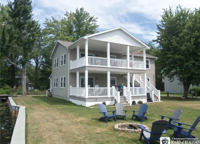 Property at 2729 Willow Ave, Ellicott, NY 14701, 7 beds, 2 baths