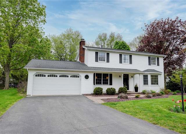 Property at 4 Dunham Cir, Perinton, NY 14450, 4 beds, 1.5 baths