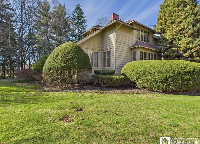 Property at 699 Main St, Olean-city, NY 14760, 3 beds, 2 baths
