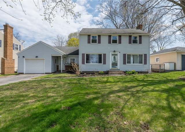 Property at 140 Northgate Rd, Greece, NY 14616, 3 beds, 2 baths