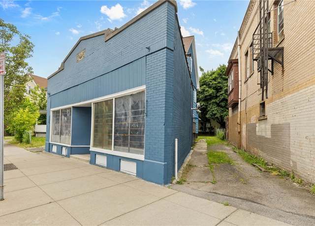 Property at 856 Portland Ave, Rochester, NY 14621, 5 beds, 2 baths