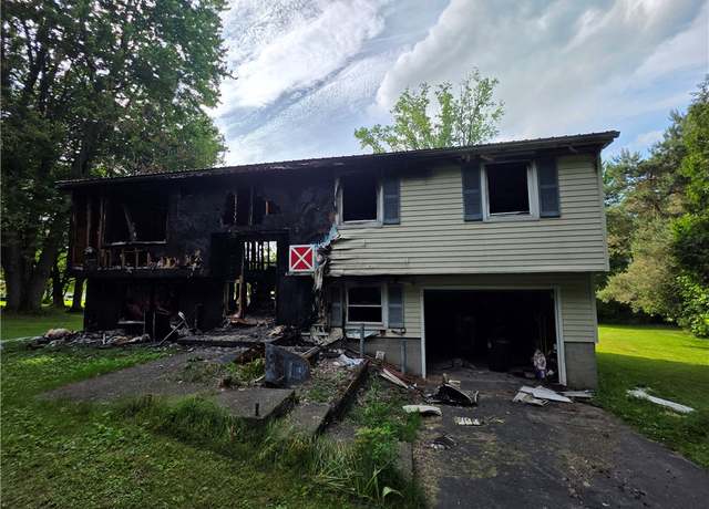 Property at 6001 Ridge Rd, Sodus, NY 14589