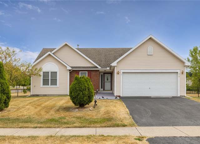 Property at 59 Westcombe Park, Henrietta, NY 14586, 3 beds, 3 baths