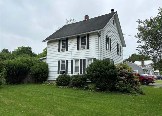 Property at 90 Canasawacta St, Norwich, NY 13815, 4 beds, 1.5 baths