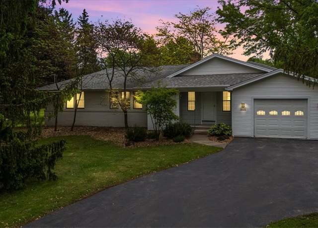 Property at 6028 Walworth Rd, Ontario, NY 14519, 3 beds, 1.5 baths
