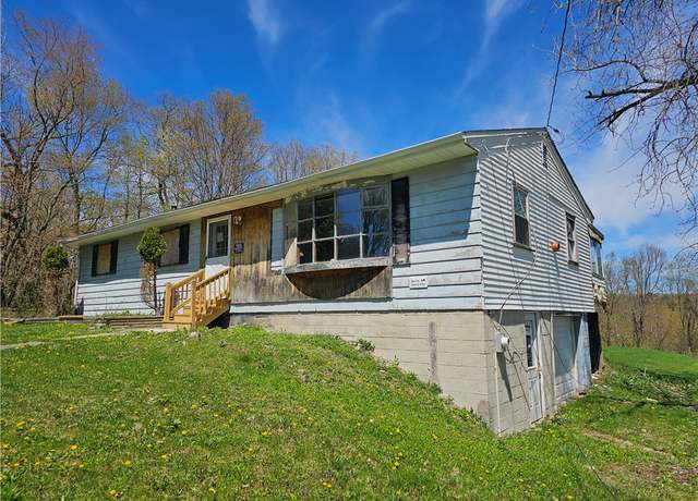 Property at 8 Cross Rd, Elmira, NY 14901, 3 beds, 1 bath