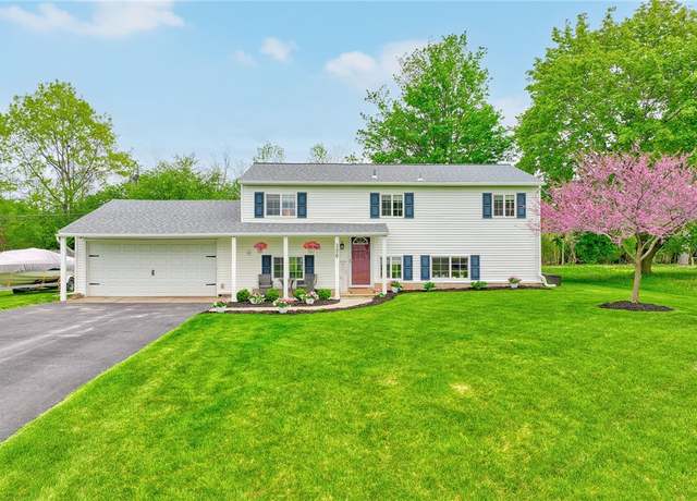 Property at 356 Wildbriar Rd, Henrietta, NY 14623, 5 beds, 1.5 baths