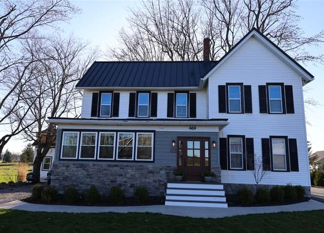 Property at 469 Salt Rd, Webster, NY 14580, 4 beds, 2.5 baths