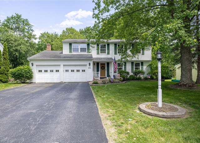 Property at 208 Blackwell Ln, Henrietta, NY 14467, 4 beds, 1.5 baths