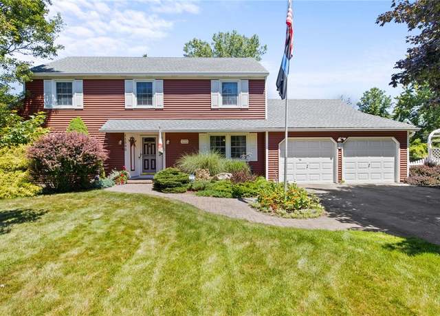 Property at 1590 Greensboro Dr, Webster, NY 14580, 4 beds, 2.5 baths