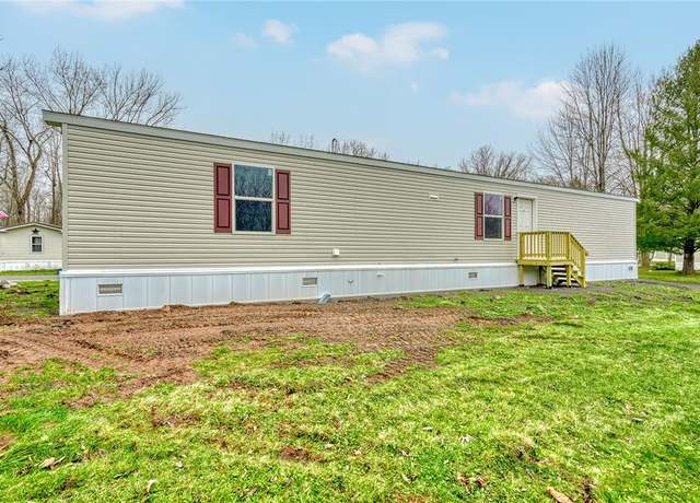 Property at 70 Rome Ln, Ontario, NY 14519, 3 beds, 2 baths