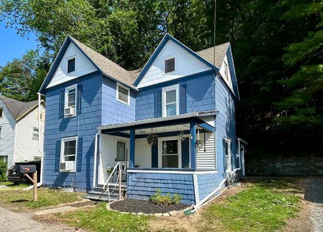 Property at 10237 Oakwood Dr, Corning, NY 14870, 3 beds, 1.5 baths