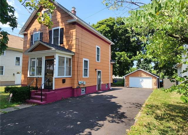 Property at 940 Ridgeway Ave, Rochester, NY 14615, 3 beds, 1.5 baths