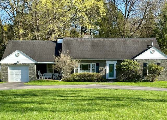 Property at 705 Fassett Rd, Elmira-city, NY 14905, 4 beds, 2.5 baths