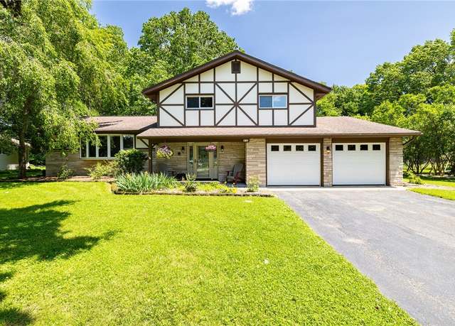 Property at 11 Woodhaven Dr, Penfield, NY 14625, 5 beds, 2.5 baths