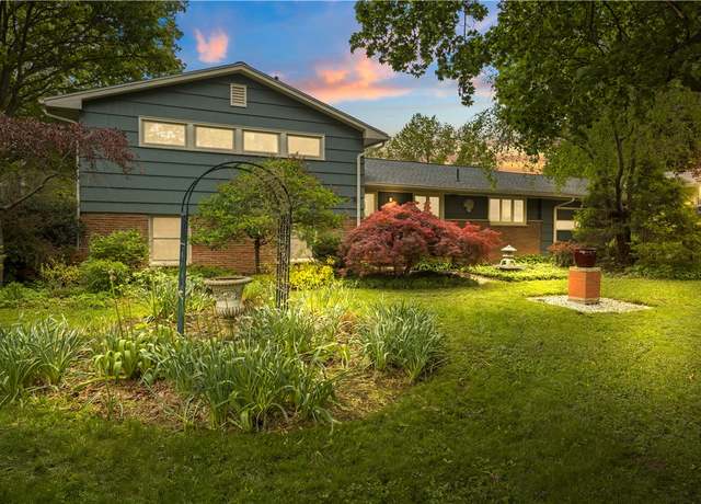 Property at 466 Grosvenor Rd, Brighton, NY 14610, 4 beds, 2.5 baths