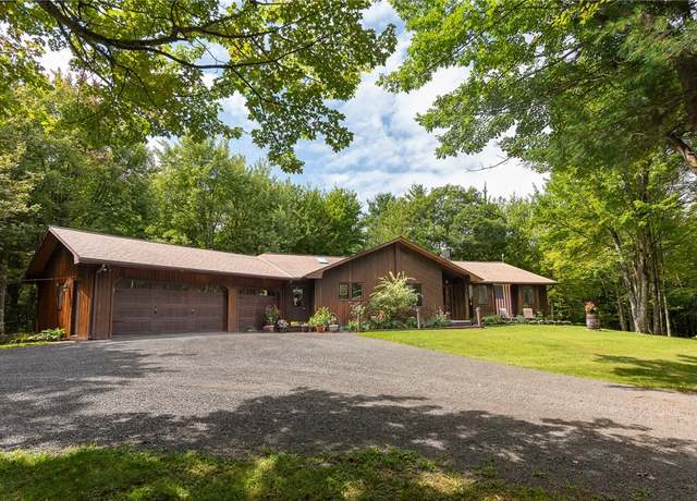 Property at 353 Woodland Dr, Jefferson, NY 12093, 3 beds, 2.5 baths