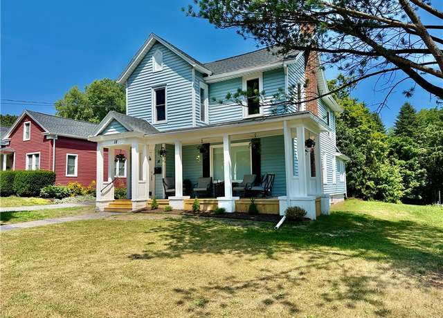 Property at 18 Main St, Phelps, NY 14532, 4 beds, 2.5 baths