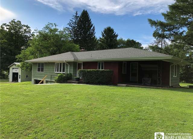Property at 11456 1st St, Dayton, NY 14041, 3 beds, 1.5 baths